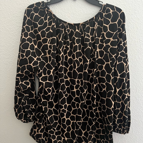 Michael Kors Black and Tan Women's Top - Picture 2 of 2